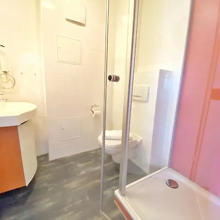 Am Rondell Neddesitz, 310 *